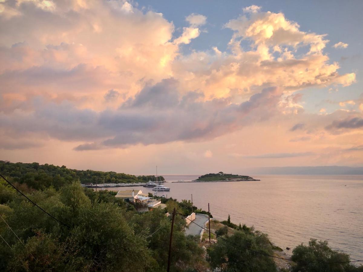Villa Avgerini Paxos Γάιος Εξωτερικό φωτογραφία