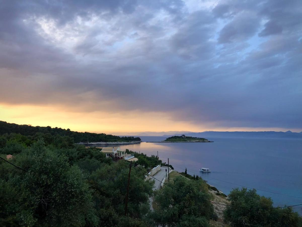 Villa Avgerini Paxos Γάιος Εξωτερικό φωτογραφία