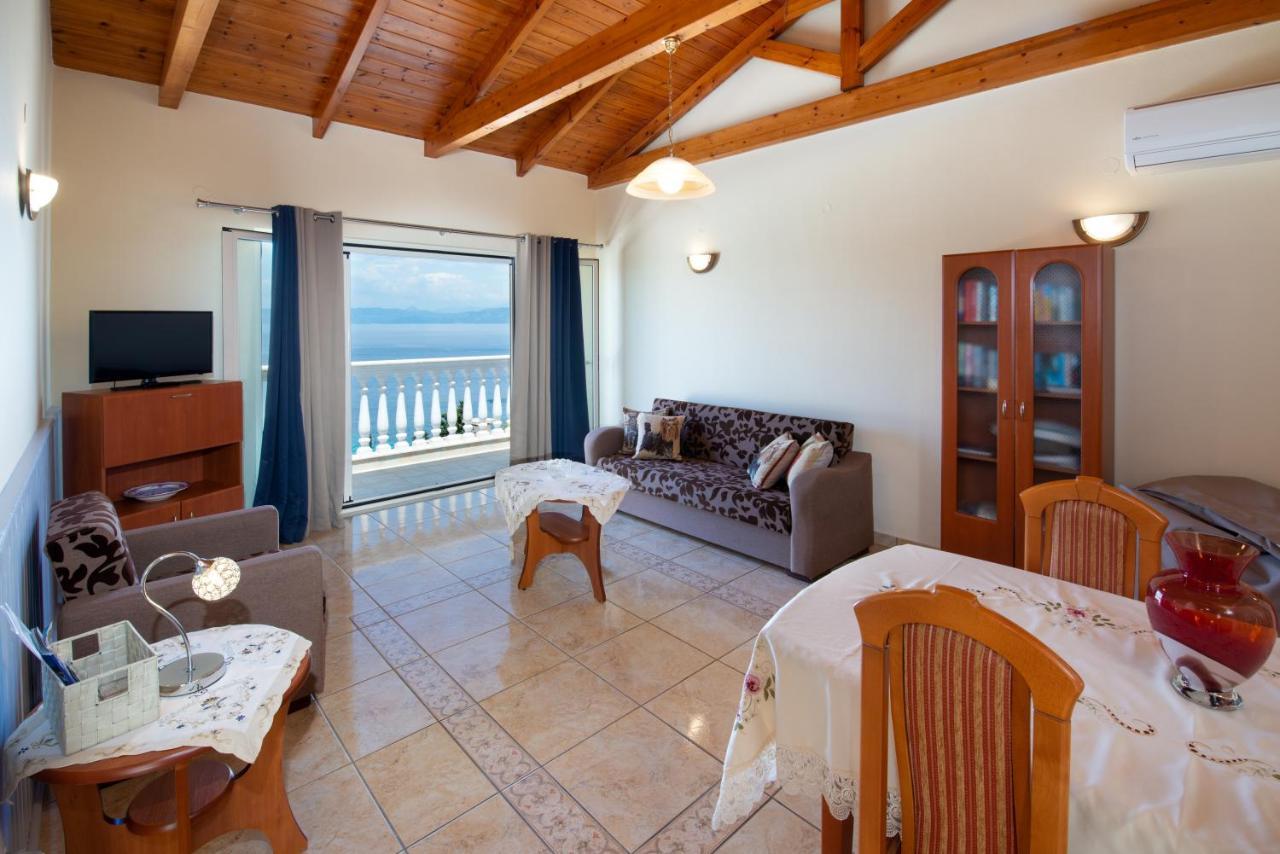Villa Avgerini Paxos Γάιος Εξωτερικό φωτογραφία