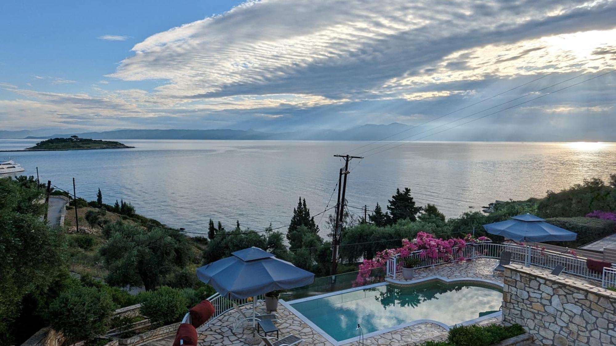 Villa Avgerini Paxos Γάιος Δωμάτιο φωτογραφία